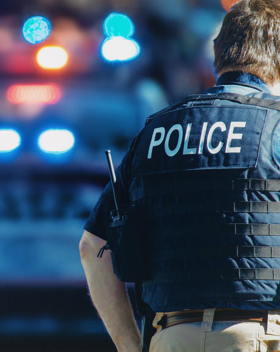 В США полицейский застрелил отсидевшего по ложному приговору чернокожего