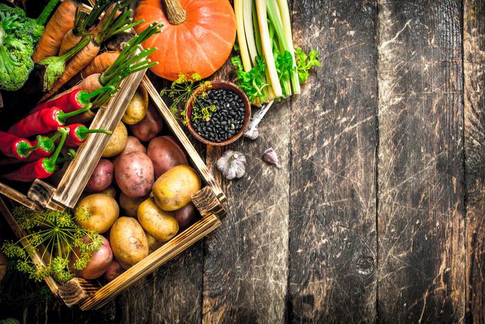 Как сохранить до весны выращенный урожай и луковичные