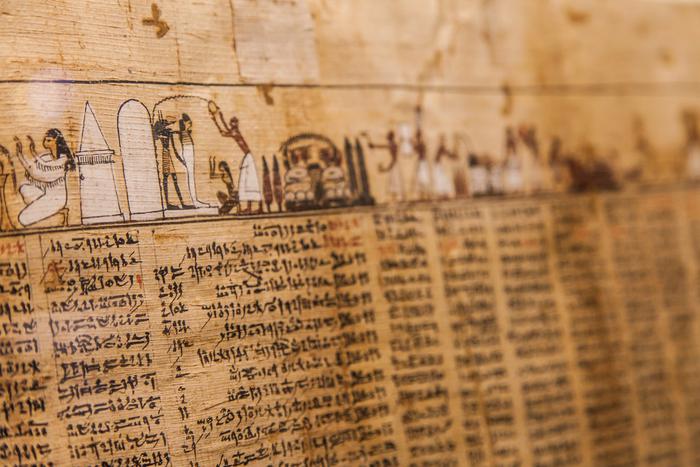 Египетские археологии обнаружили неизвестные заклинания из "Книги мёртвых"