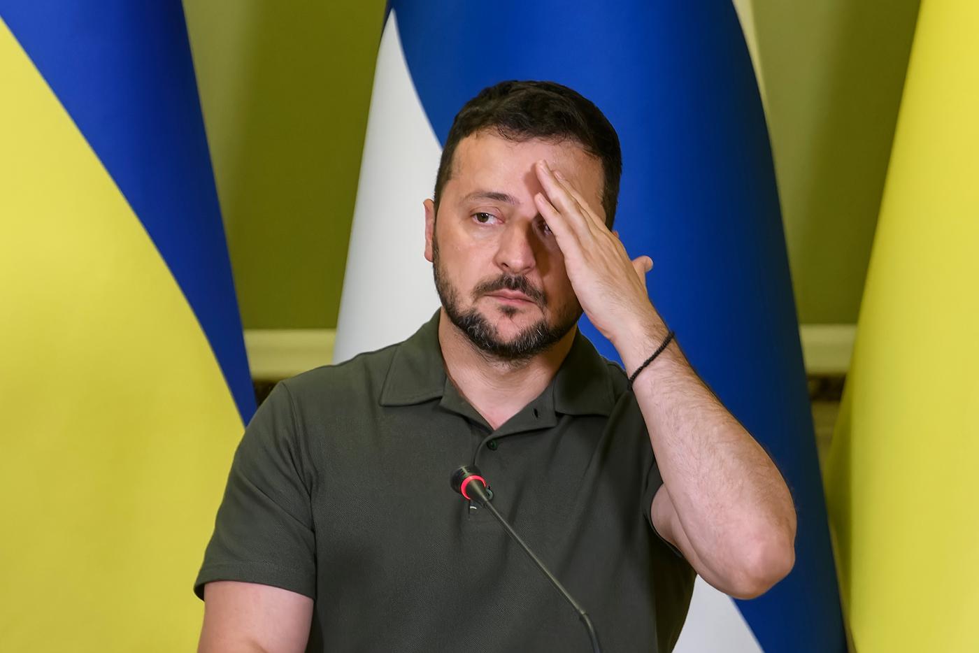 Французское СМИ назвало четыре условия, которые необходимо выполнить Зеленскому