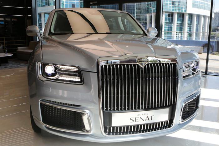 Минпромторг подготовил список автомобилей для использования госслужащими