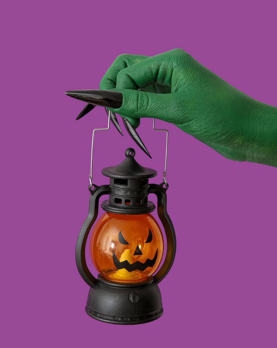 Страшно, стильно, ярко: выбираем дизайн ногтей на Хеллоуин