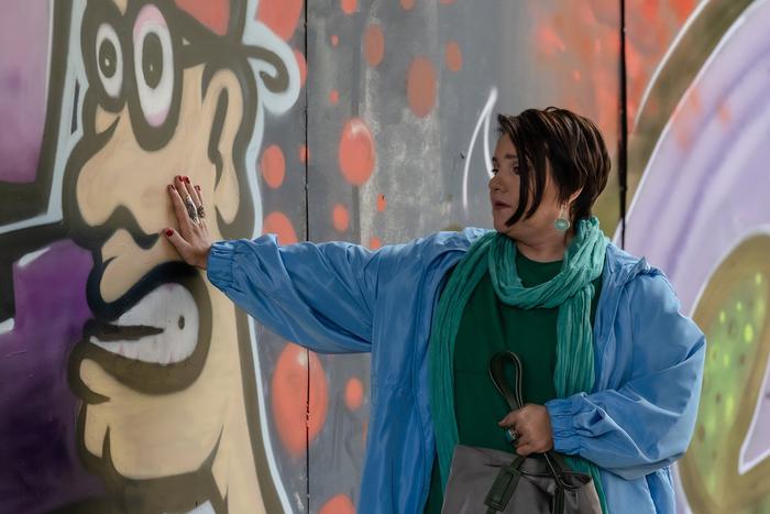 "Стой! Не то мама будет гадать". Как снимался детектив о полицейском и его маме, обладающей необычным талантом