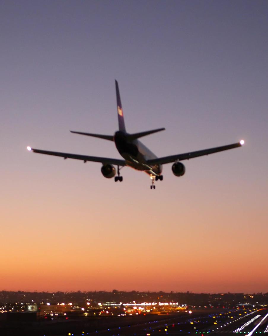 Специалисты назвали возможную причину выкатывания самолёта за ВПП в Перми