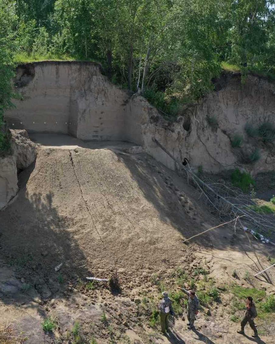 На высоком берегу Красноярского водохранилища археологи обнаружили древнюю мастерскую