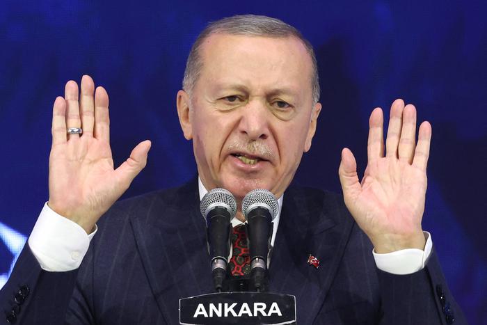 ЦРУ помогало Киеву с ударами по Крымскому мосту, Эрдоган приблизил Швецию к НАТО: хроника очередных событий украинского кризиса