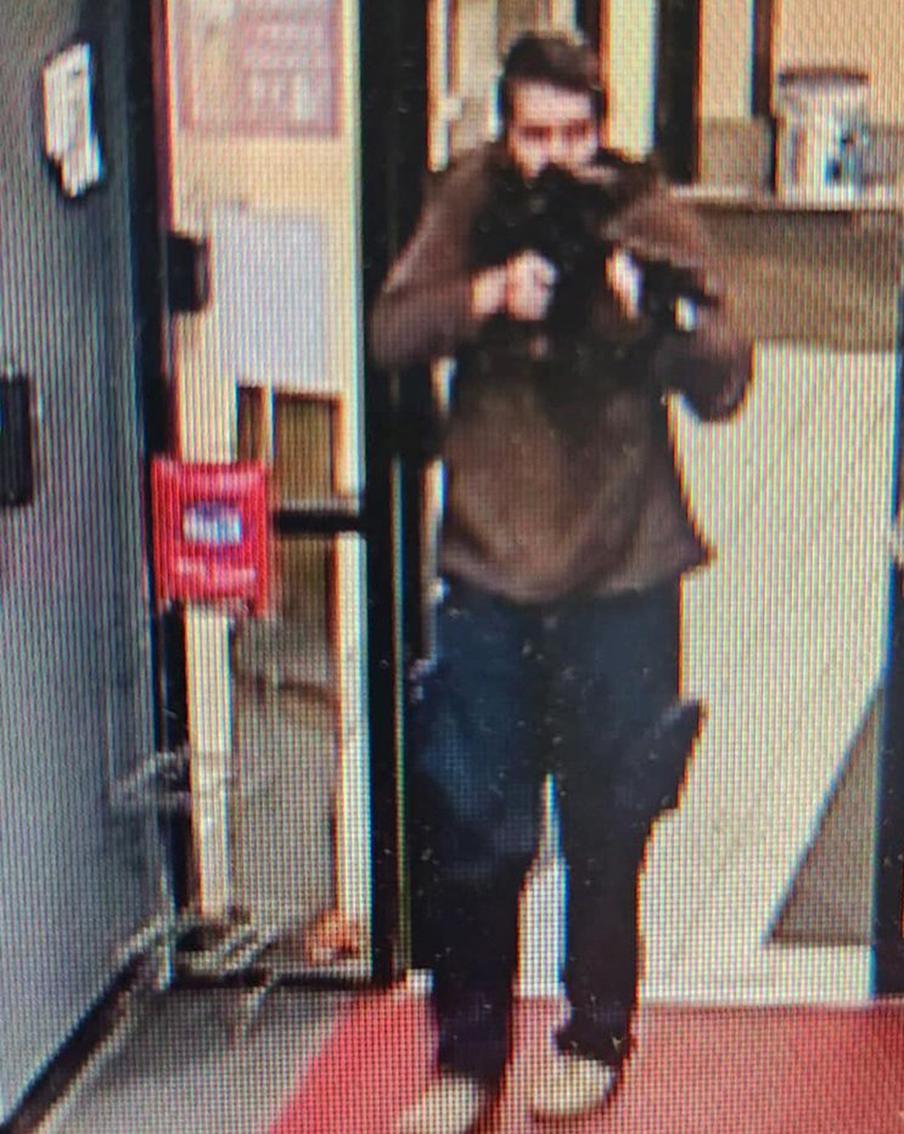 СМИ: число жертв стрельбы в штате Мэн увеличилось до 22 человек