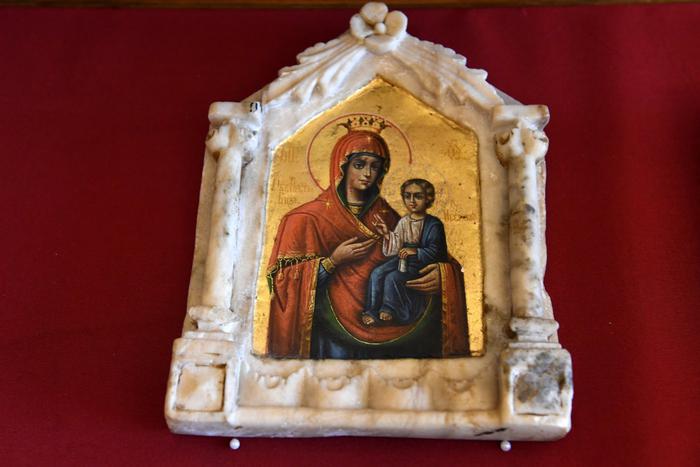 В этот день православные всего мира празднуют день Иверской иконы Богоматери