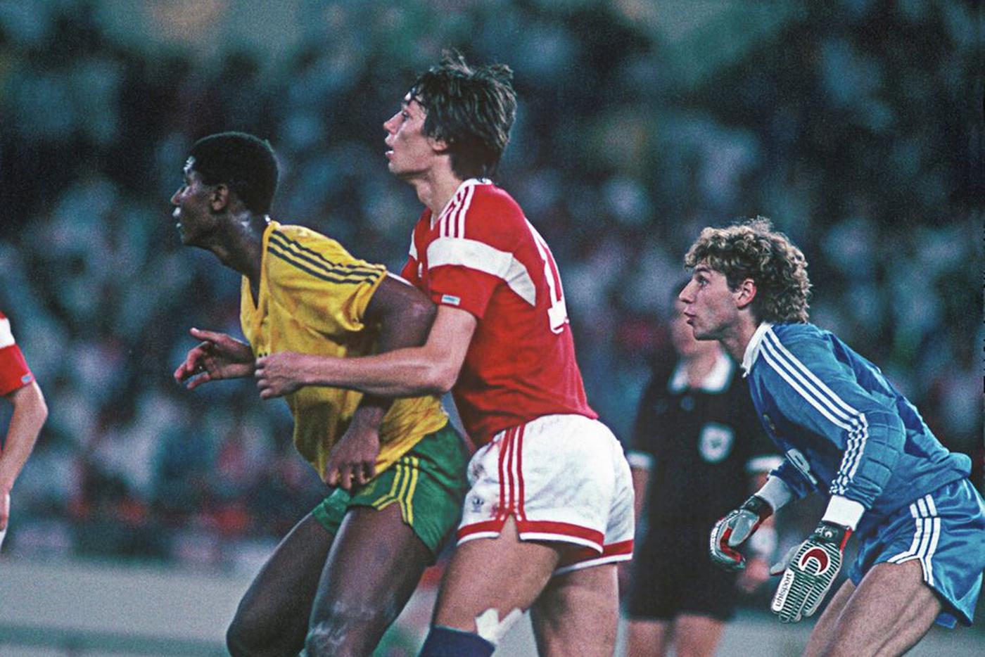 3 и 4 ноября звёзды сыграют против олимпийских чемпионов: в этом году фестиваль "Арт-футбол 2023" посвятили 35-летию победы сборной СССР на Играх в Сеуле