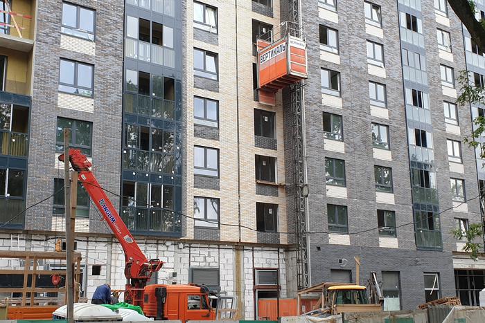 Более 100 новостроек по программе реновации строится одновременно во всех округах Москвы