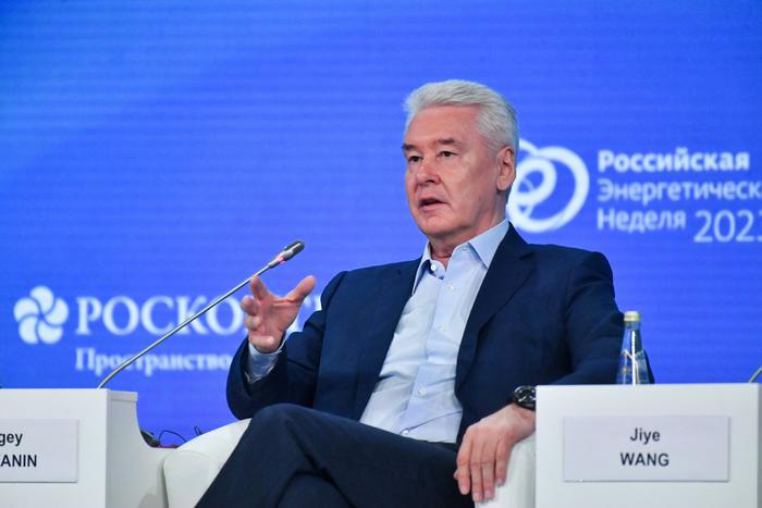 Собянин обратился к московским автомобилистам с просьбой