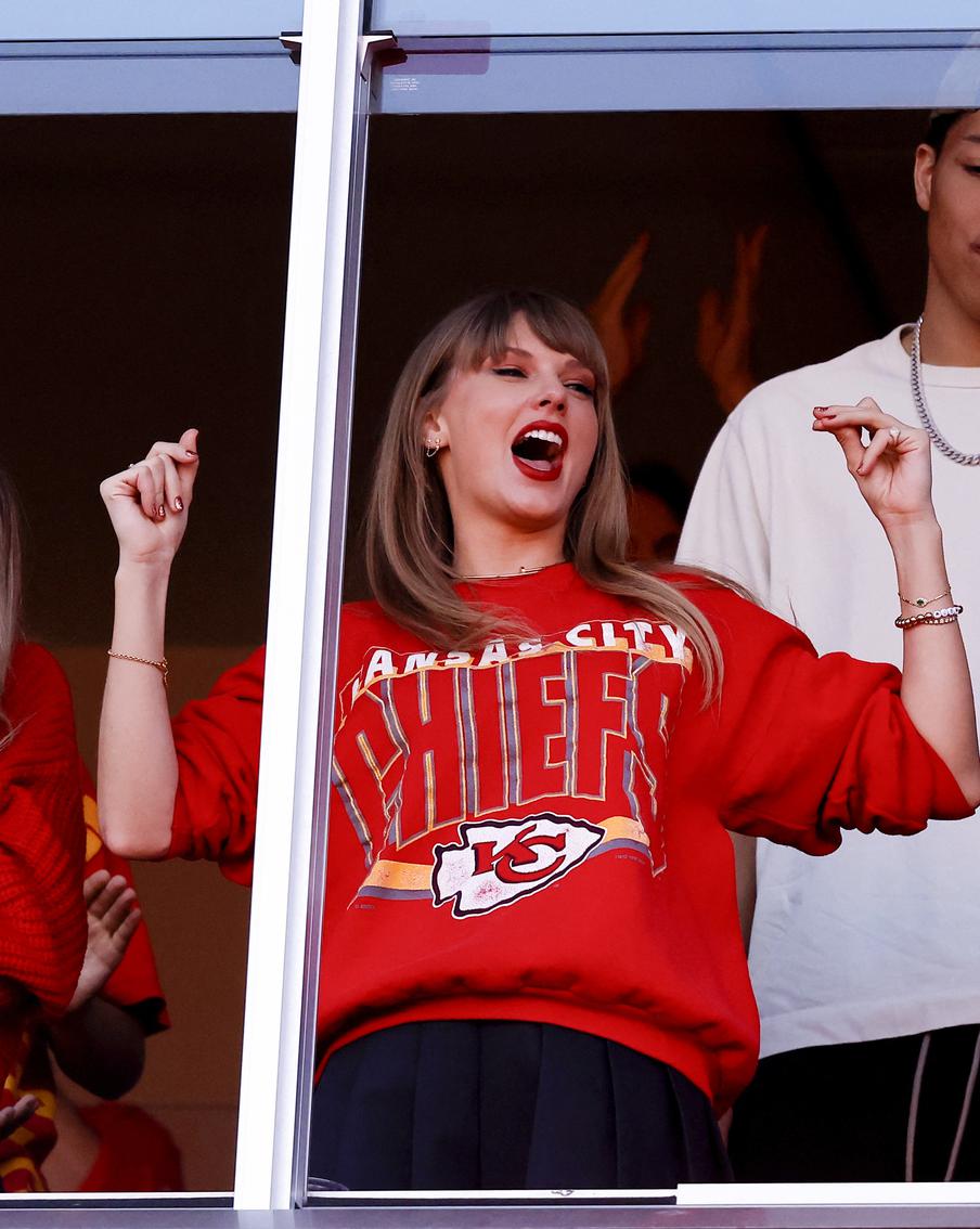 Тейлор Свифт заработала свой первый миллиард