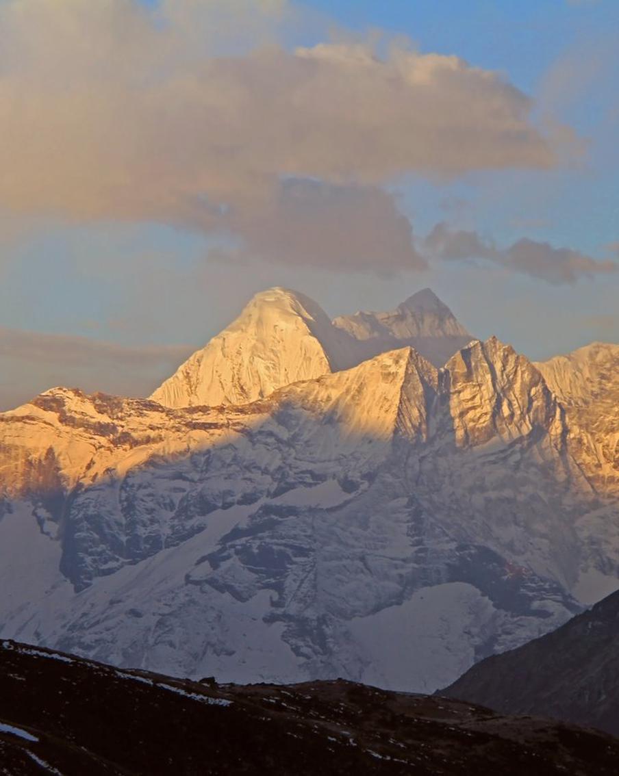 Обновилась информация о группе восходителей сборной России по альпинизму, которая идёт на непальский восьмитысячник Чо-Ойю