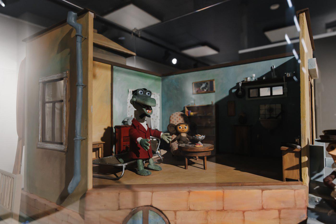 Экспозиция в музее вернёт в детство каждого ребенка из 90-х, 80-х и далее-далее-далее.