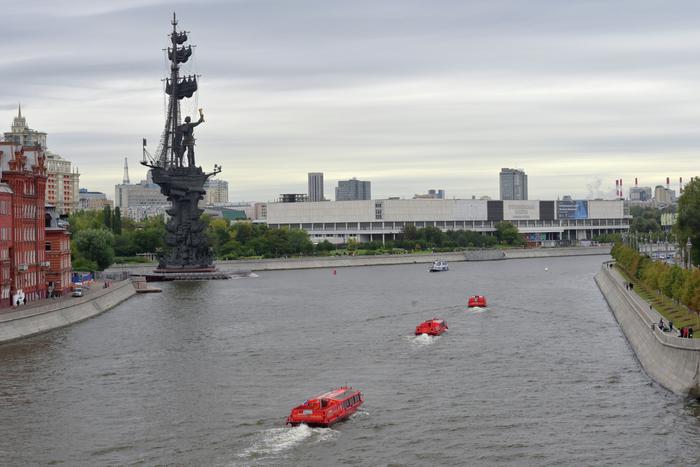 Metro объявляет конкурс на памятник Москве-реке