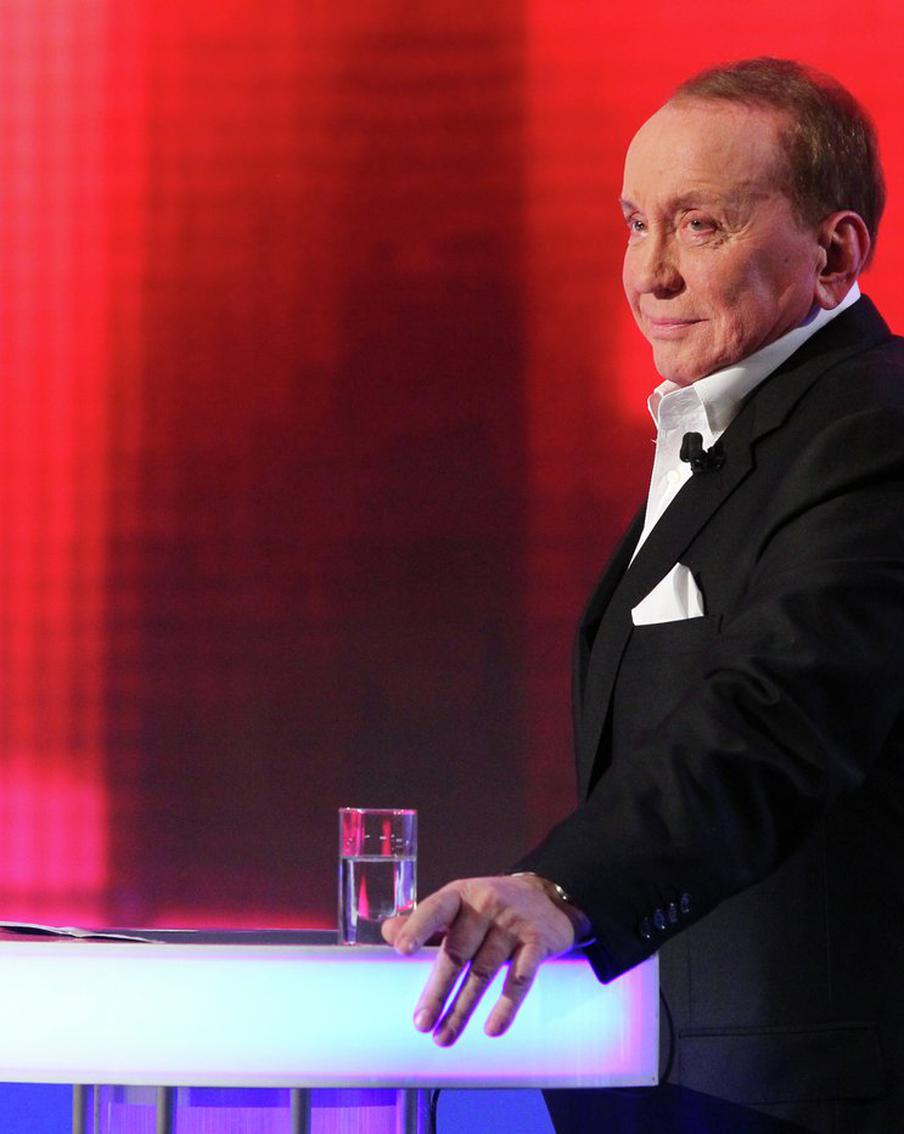 Молодой КВНщик Вячеслав Макаров решил отобрать детище Александра Маслякова