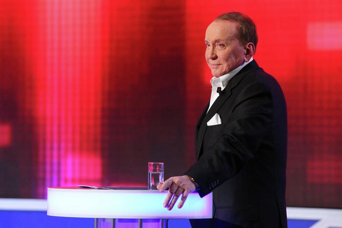 Молодой КВНщик Вячеслав Макаров решил отобрать детище Александра Маслякова