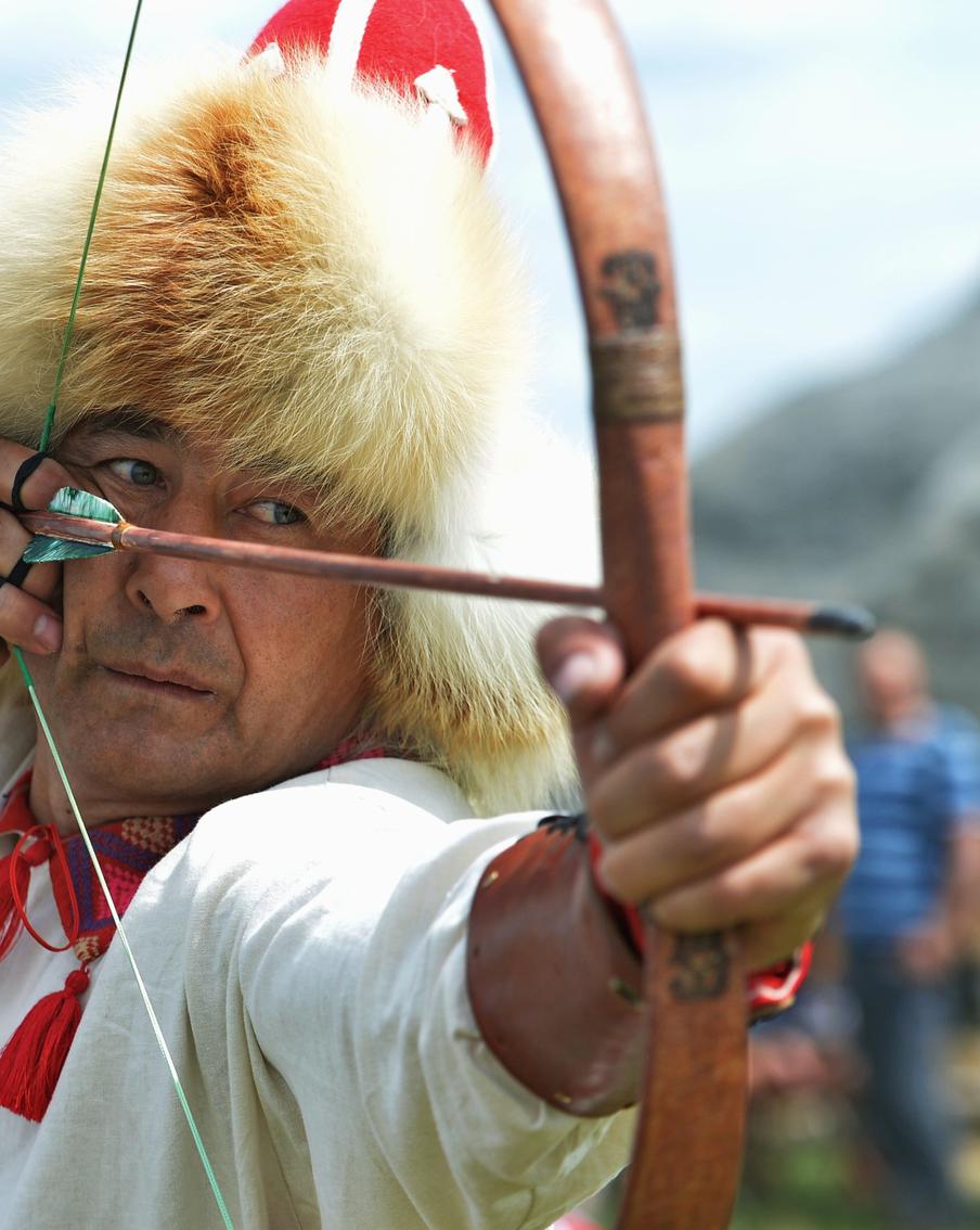 Подборка из сакральных мест в России, где парят духи и живут гиганты