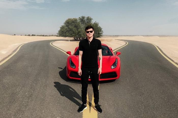 СМИ: в Москве задержали блогера-миллионника Шабутдинова