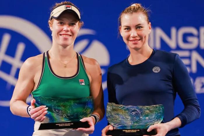 Звонарёва и Зигемунд выиграли Итоговый турнир WTA в парном разряде