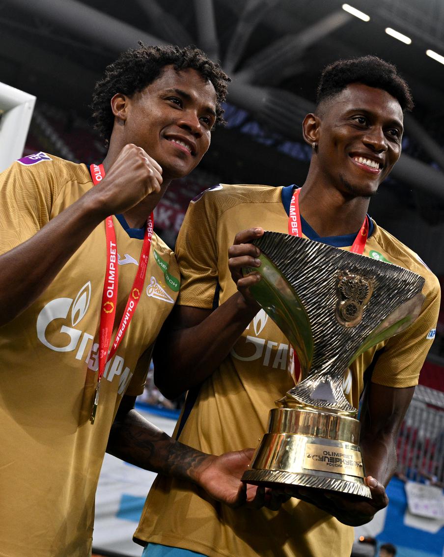 Успехи колумбийских игроков в Российской Премьер-Лиге объяснил их соотечественник, журналист Алехандро Муневар