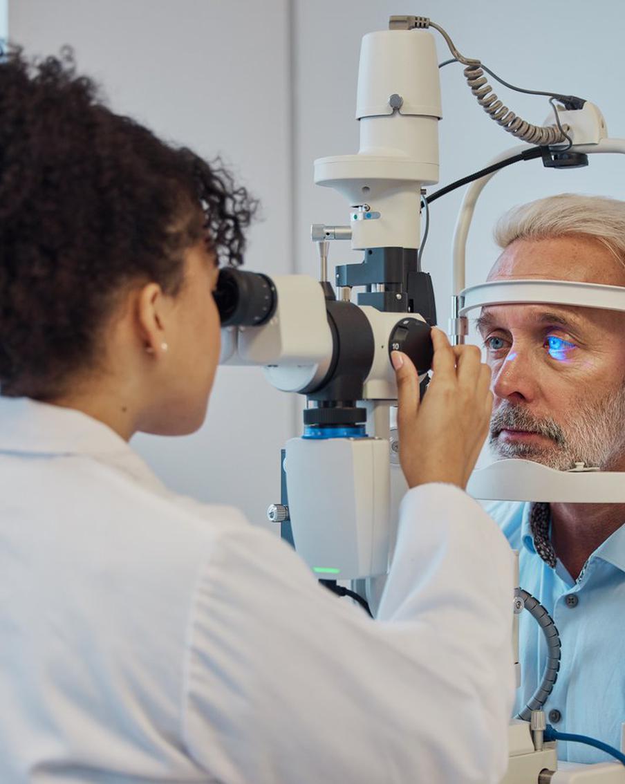 Клеточные технологии помогут лечить заболевания роговицы глаз