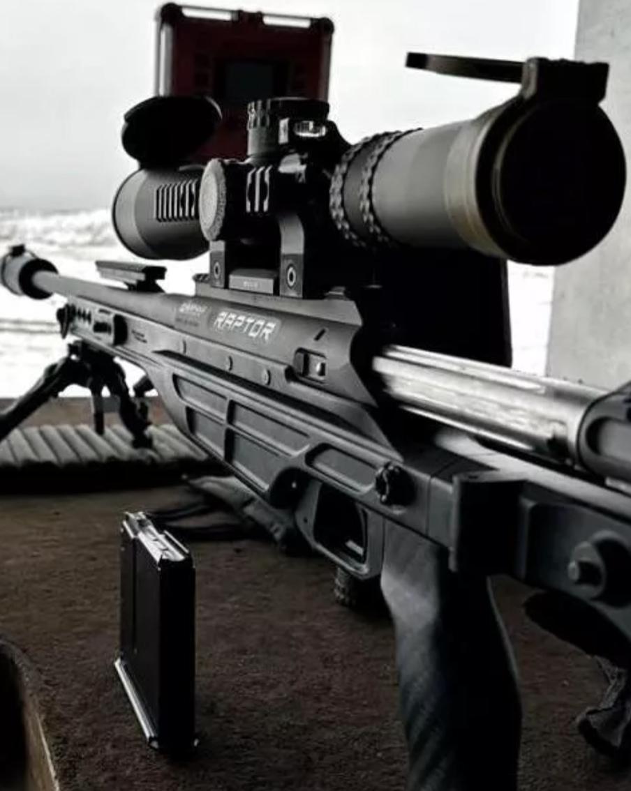 Российские снайперы получили партию высокоточных винтовок Raptor для СВО