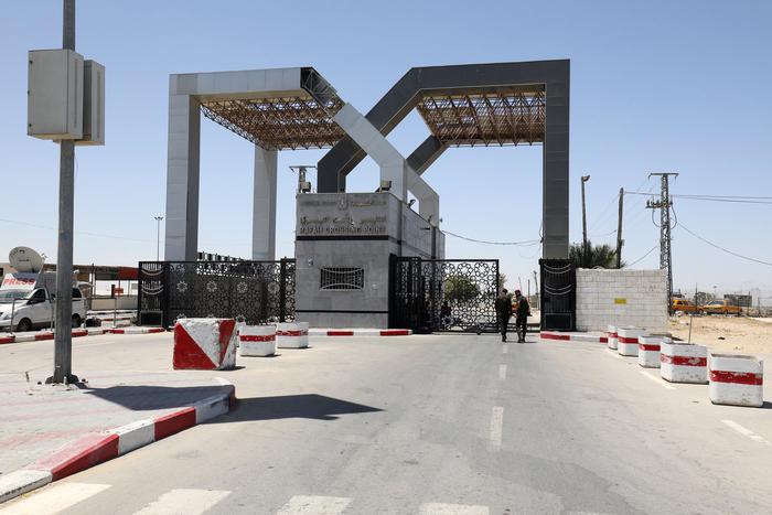 Группа из 98 россиян выехала из сектора Газа