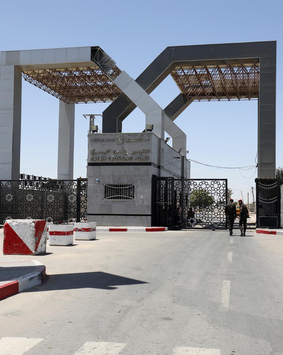 Группа из 98 россиян выехала из сектора Газа