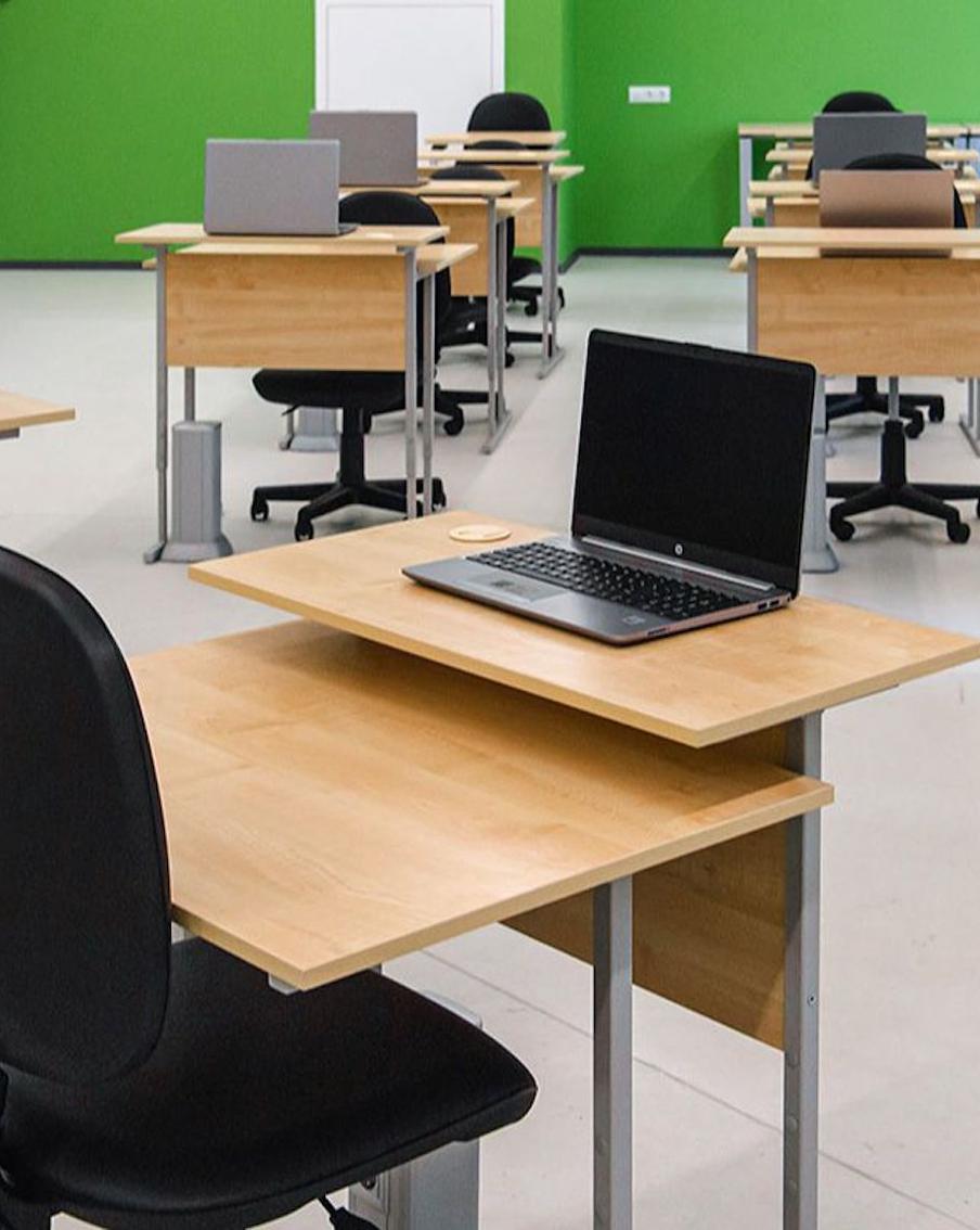 Собянин осмотрел ход строительства школы на 825 учеников в "Сколково"