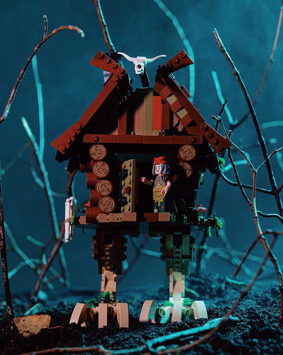 Бабушкины сказки разложили на детальки