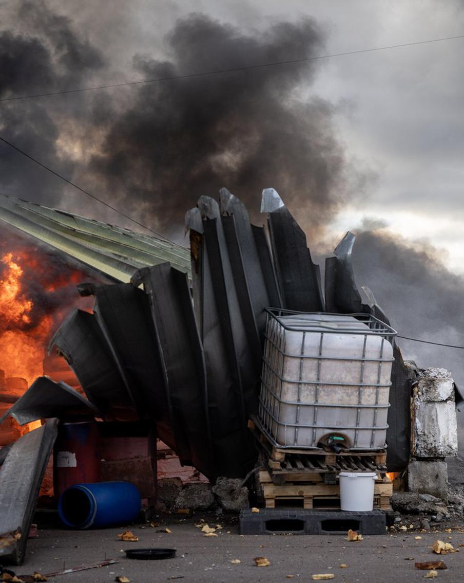 Стало известно о повреждении объекта инфраструктуры в Киевской области