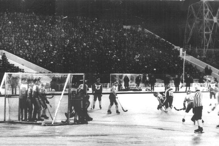 "Мы ещё не понимали, что это мёртвые люди": 41 год назад на стадионе в Хабаровске случилась страшная давка