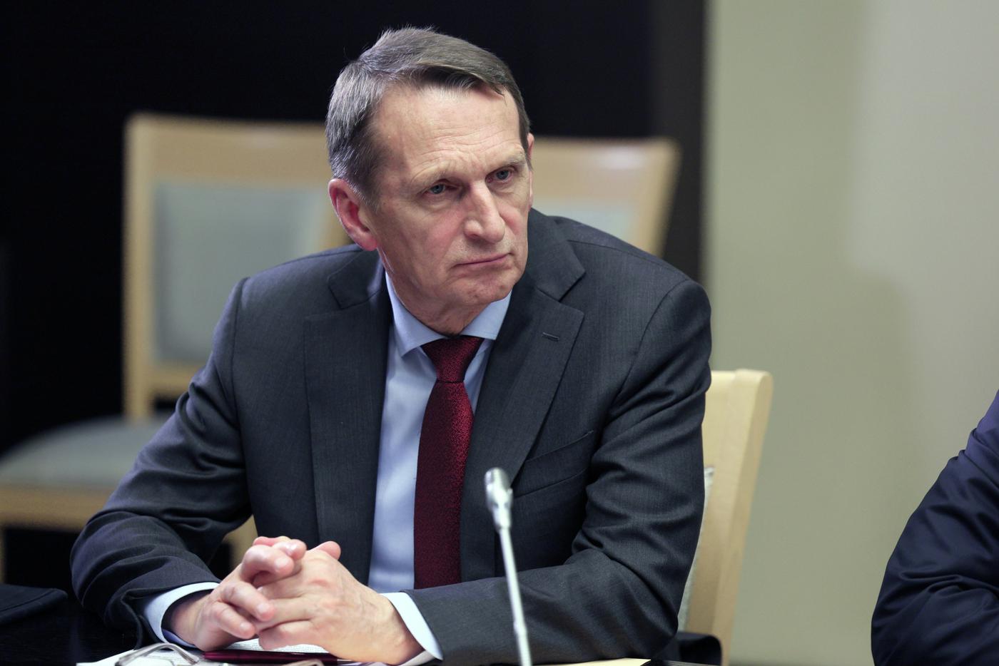 Нарышкин заявил, что США рекомендуют Украине мобилизовать как можно больше людей