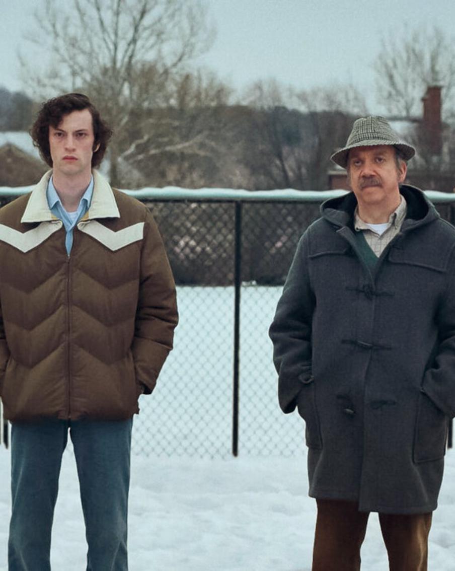 Рождество на работе в компании изгоев может стать началом перемен