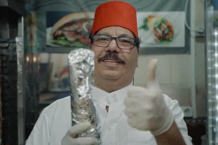 Завертон, чизурма и гирос – и это ещё не все имена российской шаурмы