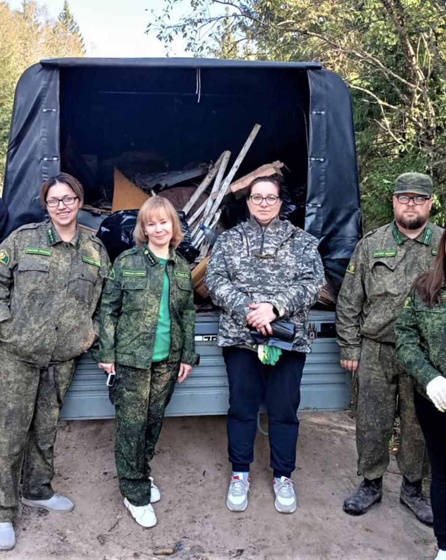 Более 250 субботников и 20 акций "Чистый лес" провели в подмосковных лесах в этом году