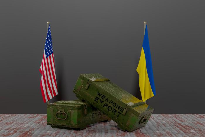 Антонов назвал новый пакет американской помощи Украине "успокоительной пилюлей"