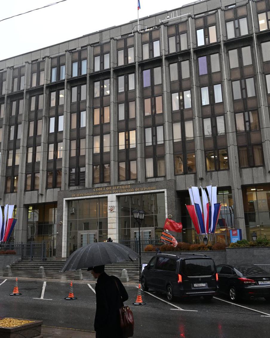 Комитет Совфеда по соцполитике поддержал закон о повышении МРОТ