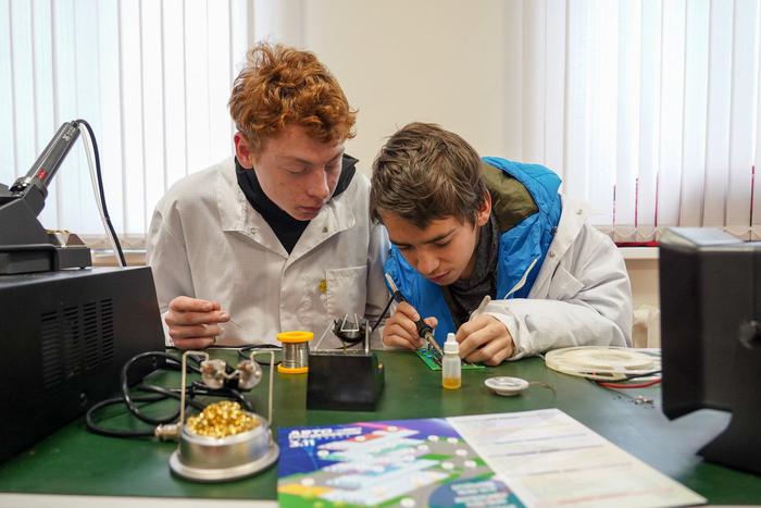 В Москве растёт интерес к учёбе в колледжах: модернизируют учебные программы, создают новые мастерские