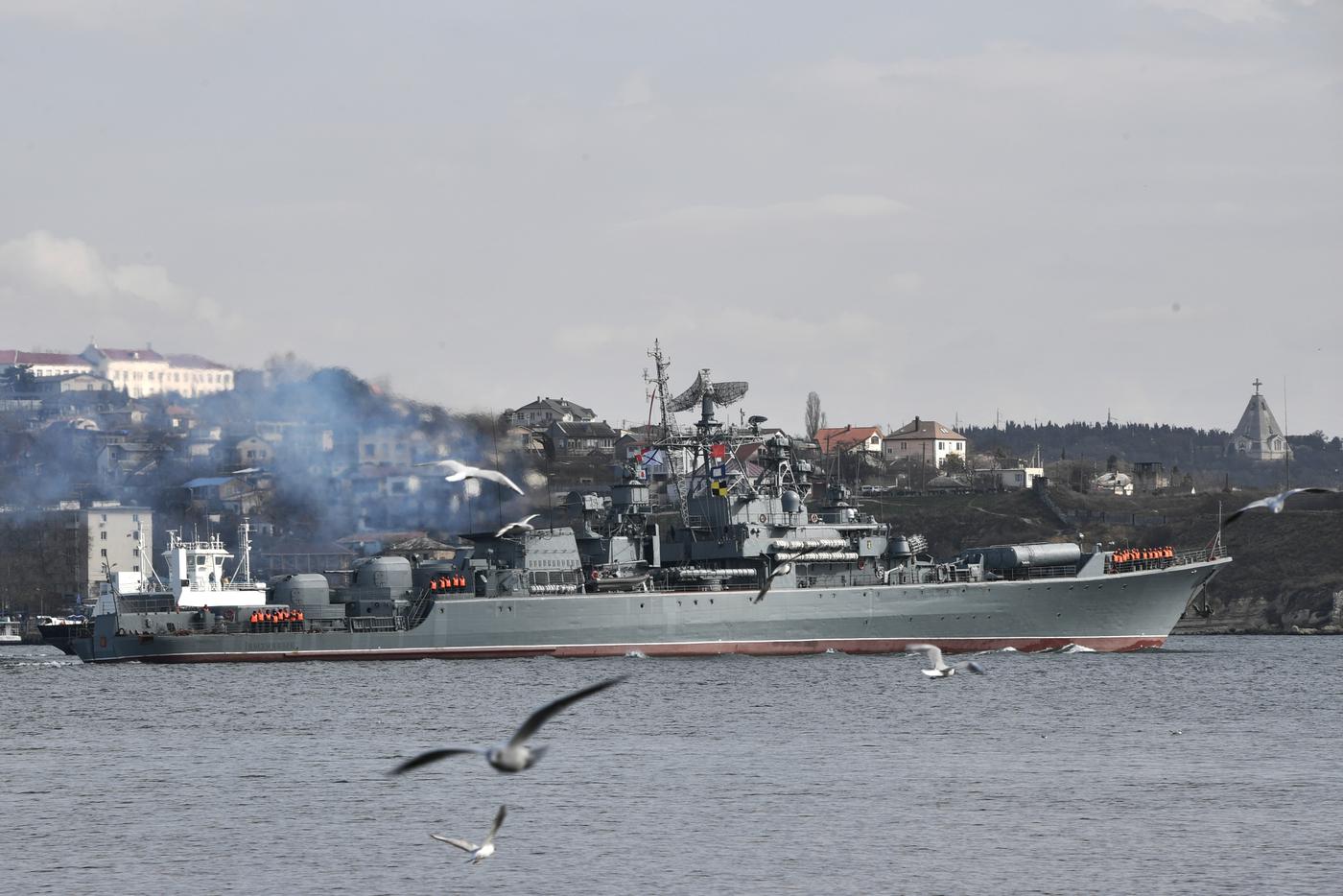 Минобороны РФ сообщило об уничтожении вражеских целей в Чёрном море