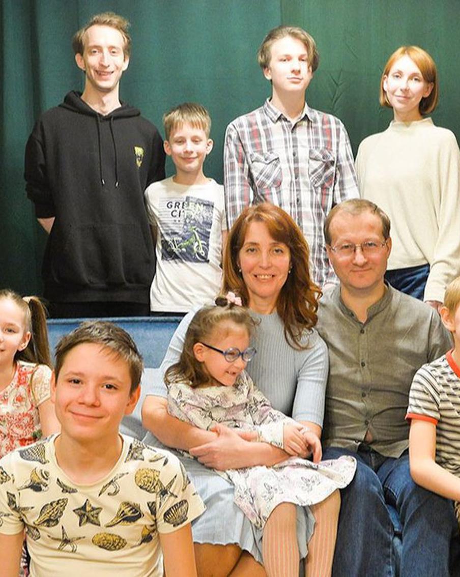 Сенатор Инна Святенко: Москва выстраивает эффективную систему поддержки приемного родительства