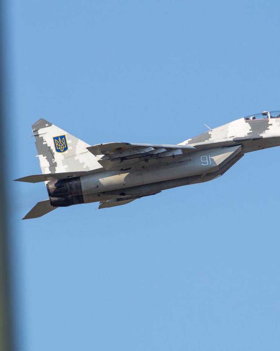 Российские системы ПВО сбили два украинских МиГ-29 в зоне СВО