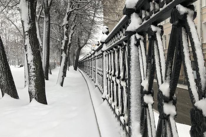 В Москве продлили штормовое предупреждение