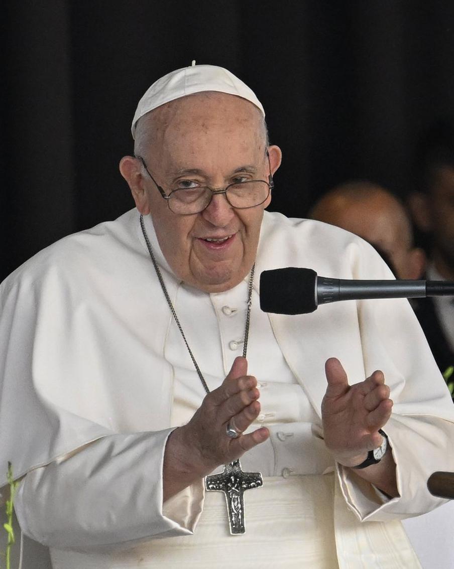 В Ватикане рассказали о состоянии папы римского