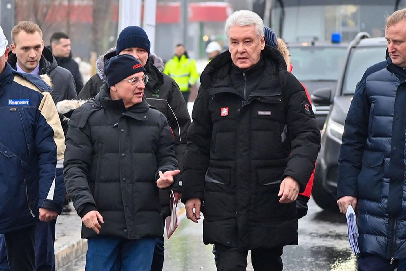 Собянин досрочно открыл сквозное движение по обновленной Окской улице