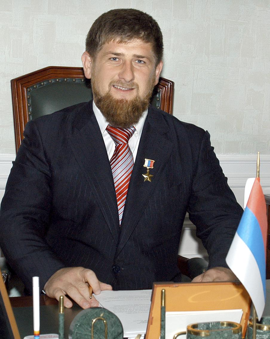 Три тысячи чеченских бойцов готовы отправиться в зону СВО, заявил Кадыров