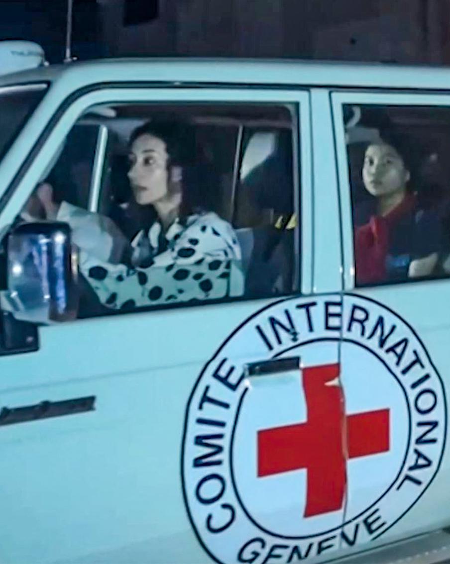 Красный Крест заявил о размещении заложников группировки ХАМАС на передовой