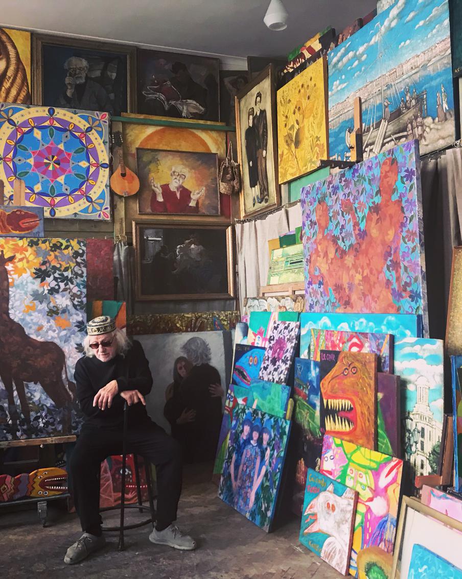 В гости к известному художнику. Николай Терещенко в легендарной мастерской рассказал об отце, искусстве и великой любви