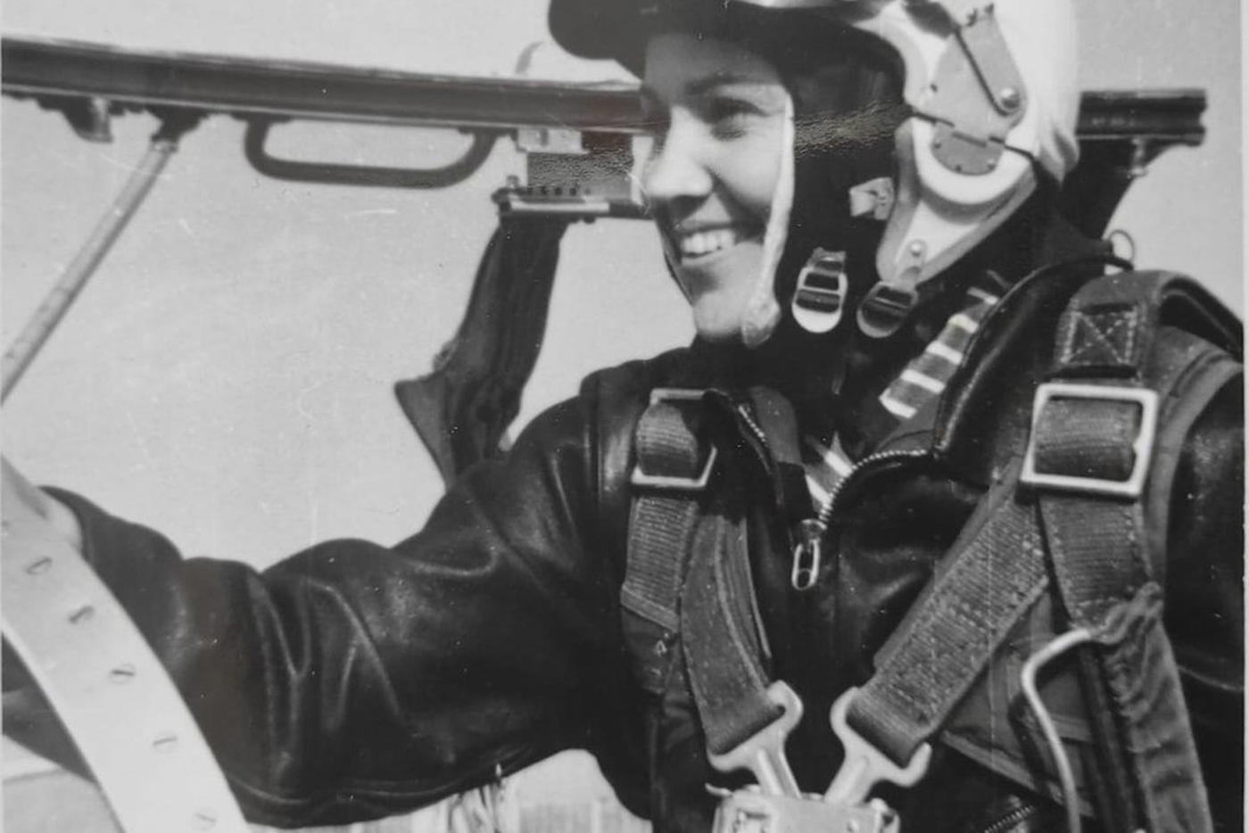 Как жена космонавта учила летать реактивные самолёты. Она поставила 101 мировой рекорд